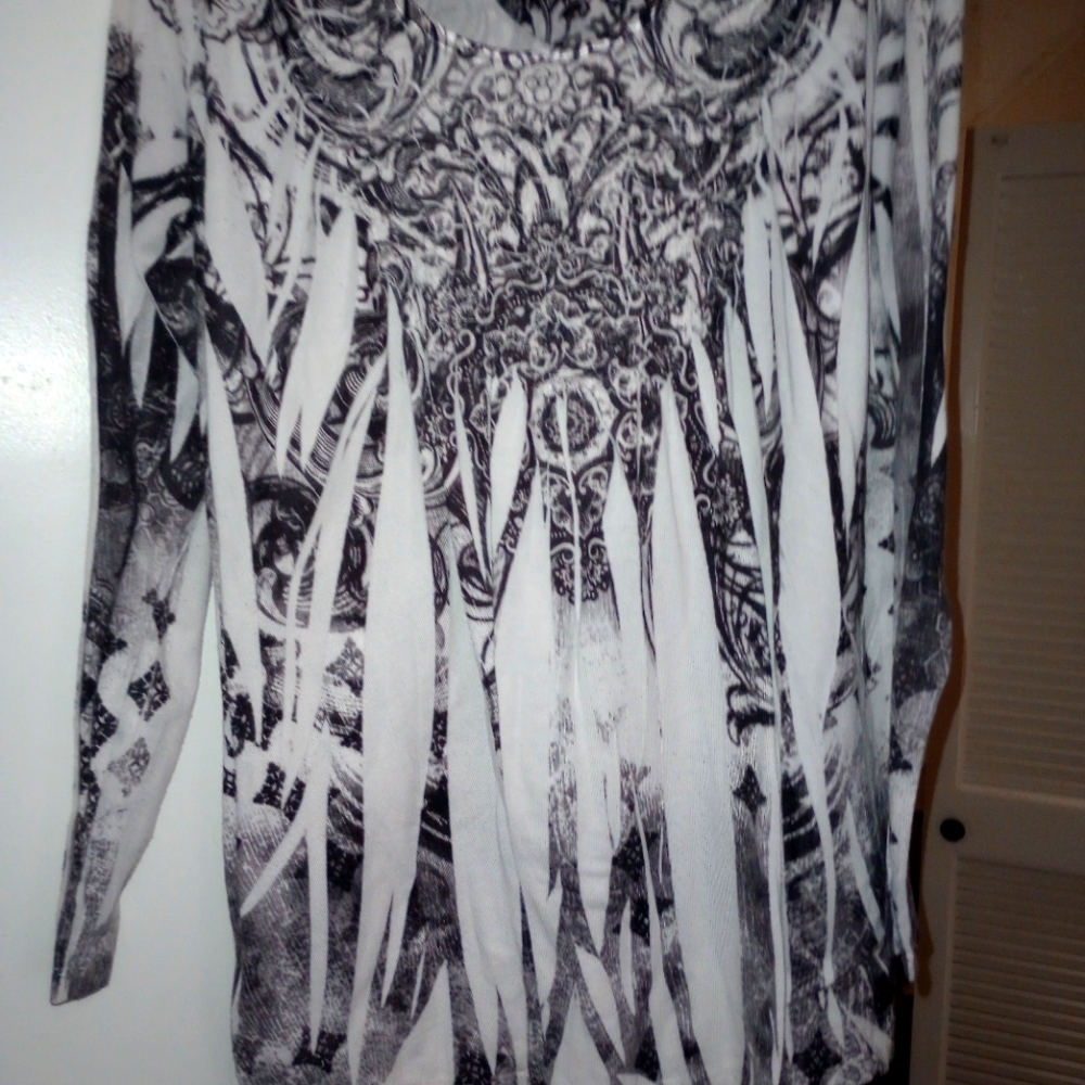 Woman's blouse